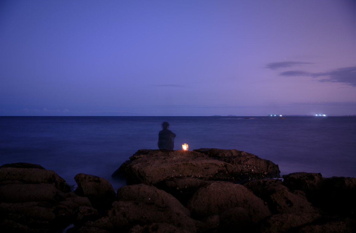 Cesedin Henüz Soğumamışken (Şiir&nbsp;Çevirisi)